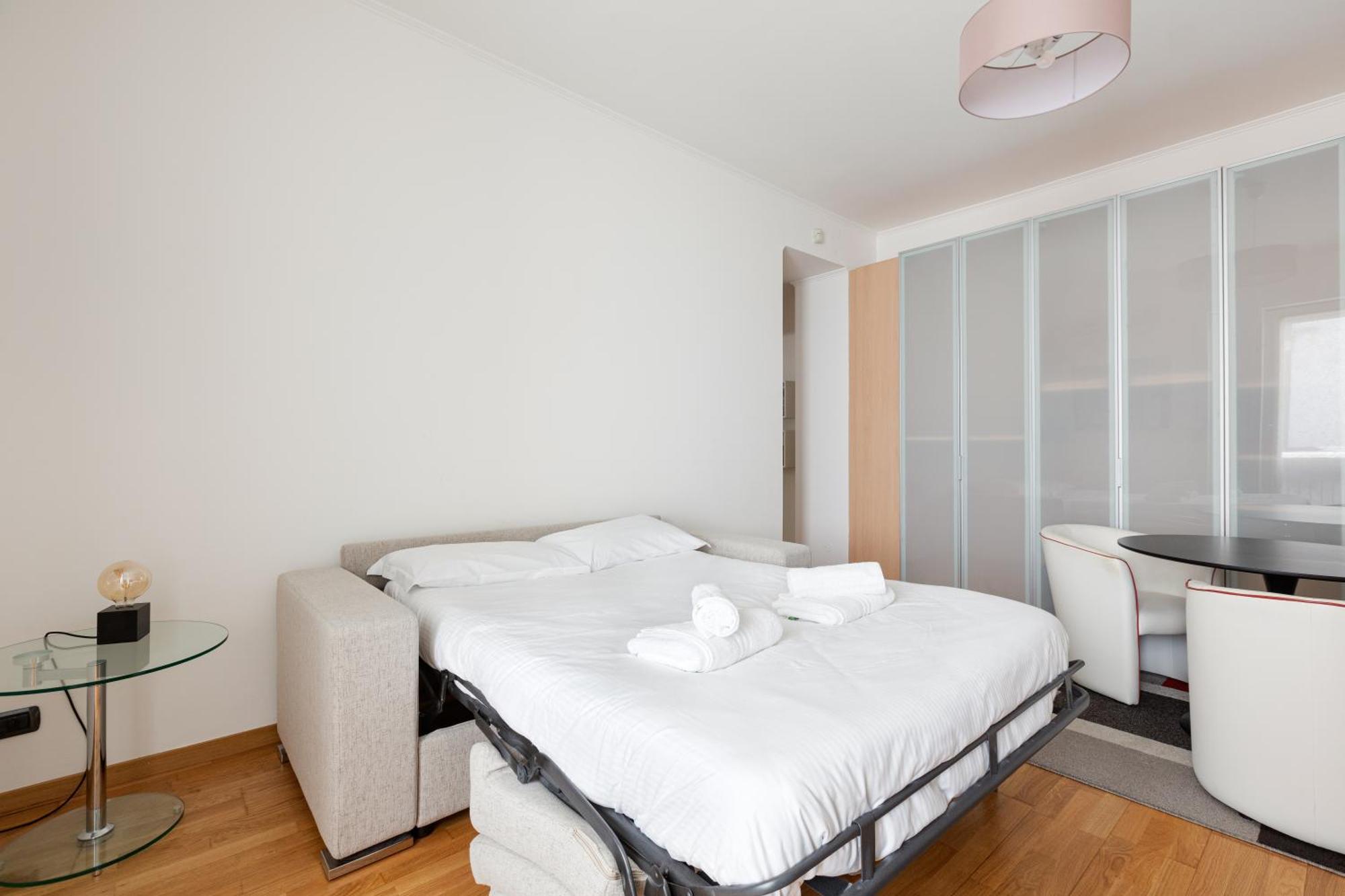 Appartement Modern 650m From Domodossola M5!
